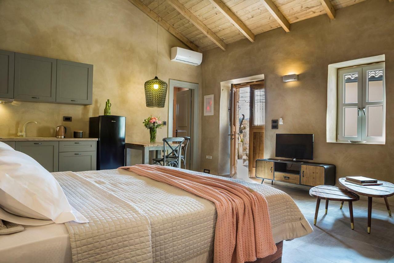 Faraklata Villa Daniela - Saint Nikolas Retreat מראה חיצוני תמונה